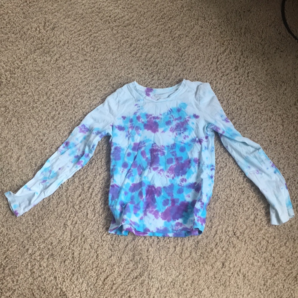 A long sleeve tie die cute shirt